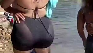 Jeg længes efter denne varme prostituerede med stor røv