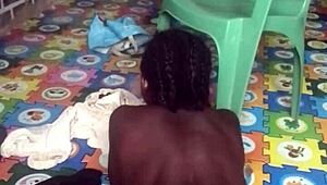 i'm the crazybitch loving to twerk naked in sexy clothes