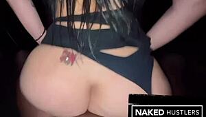 Baddie says, 'I'm fucking at the glory hole in Florida'