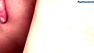 kitti li gets red pantyhose and two cocks for christmas 🎄