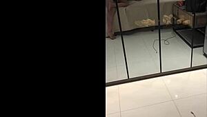 esposa rabuda gozando na pica do corno no hotel puta casada inscreva-se no meu canal