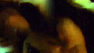 i like to be a wife and get on all fours