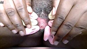 Cyndy Blackslave, show me that shaved pussy closeup with clamps.