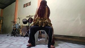 i seduce my athletic stepson with my big ass