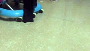 Suami Tarik Celana Dalam Istri Bagian Satu