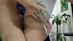 i fuck my ex secretly behind my new girlfriend's back