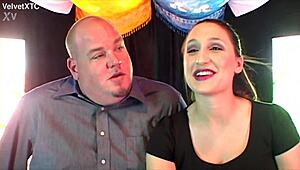 I introduce my riding cameltoe in the casting