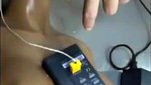 Intense quality testing of sexy fuck doll