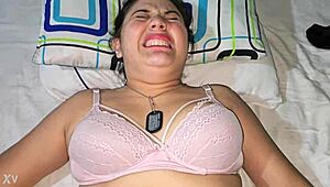 Наказываю белую блондинистую подругу анальным трахом в жопу