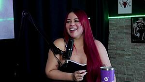 I love how this Brazilian babe shows off her blowjob skills in lingerie.