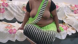 i see sexy bhabhi's natural tits and ass