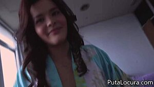 Colombiana Explosiva Cabalgando Polla Española