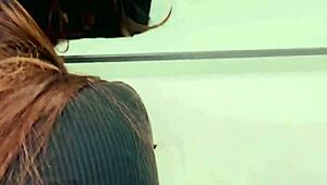 me cojo a mi esposa con su vestido puesto tacones y su cachetero de encaje