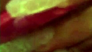 Hey, check this rica masturbada in my cozy camita with a dildo 😘