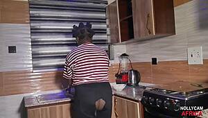 Min store pik står for min ebony madam med store patter og røv.