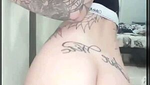 Novinha safada sentando no consolo rachell miranda.