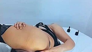 i fuck my dildo n cum in squirts