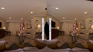 Anna Claire Clouds fode em VR