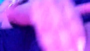 Me toco mientras veo porno 😈