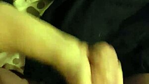 Lady Gives Me A Glass Wank