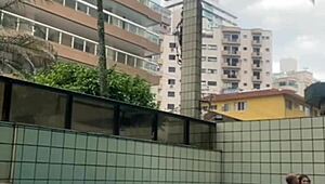 Wow, Hard Cock Rubbing In Pool!