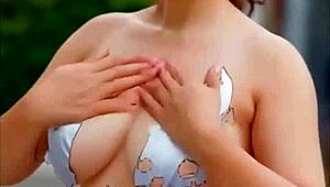 Female Warrior's Costume Gets Completely Destroyed!