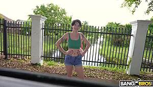 Derek Savage fucks Kitty Lynn's wet pussy hard