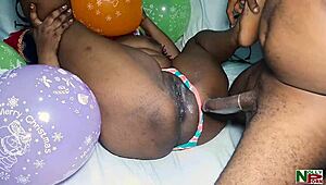 Elle m'a dit que vacances à Calabar c'est se pencher pour grosse bite noire en levrette et missionnaire avec seins de milf ébène qui rebondissent partout