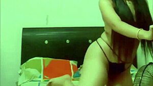 nueva modelo cachondisima culona y ardiente latina teen