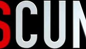 does 190 momma monniluv play with her big tits and pussy?