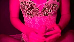 i love giving the best handjob to an older guy