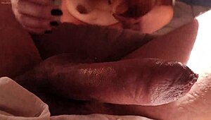 he gives a delicious blowjob on a sunny afternoon with deep passion