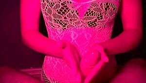 i love giving the best handjob to an older guy