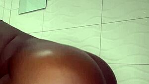 Jeg besluttede at nyde noget afslappende mig-tid helt alene i dag, følte mig helt afslappet og tilfreds