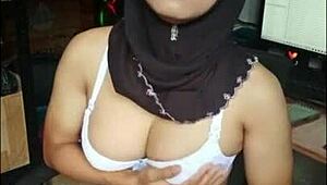 Why Does This Black Hijab Transgirl Slut Masturbate Until She Cums?