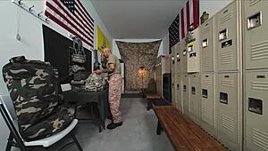 ليه ما نحتفل بيوم الجيش بثلاثي ساخن مع سكارليت ماي وسكارليت سكايز ميشنري POV كوسبلاي جيشي؟