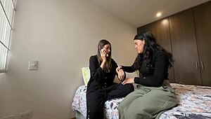 Mi mejor amiga cumple mi fantasia mientras sospecho que estoy embarazada de mi esposo