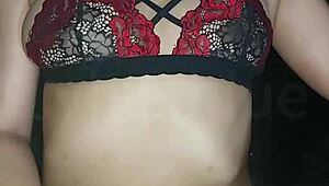 Hermosa Friki Otaku Es Follada Y Recibe Mi Leche Sin Condón En Su Apretada Vagina