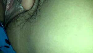 Mostrando La Vagina Peluda De Mi Esposa Claudia!