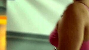 amateur heads to gym with buttplug in big ass for outdoor fetish fun. she gets home with wet pussy ready for anal action