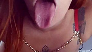 i bought this new little outfit an' already went to flash my big ass on cams