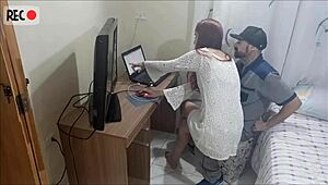 Novinha Sozinha Em Casa Recebe O Manutencista Tarado with Cum on Ass and Dirty Talk