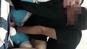 يا رجال، شوف هاي الطالبة الجامعية الفيروسية تنفجر مع حبيبها السابق في وضع الكلبة الساخن