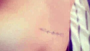 mi video mas caliente con desnuda tocandome y ganas de follar mi patron en poses