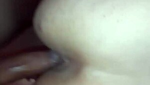 Branquinha Safada Gets Fucked Hard in Hotel Room with Big Ass Action