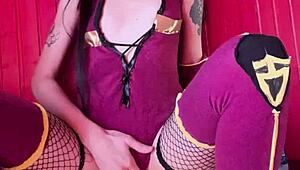 Oh man, check out this Mileena cosplay from Mortal Kombat with that dripping creampie action! 😈