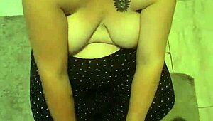 Funny first time attempt at golden shower.