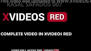 Don't trust the alcohol, it made me crazy and I had a delicious orgasm, full video on red.