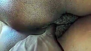 Amateur guy explores his landlady's big fat wet pussy with hands-on play