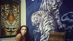 Come on, feel the thrill behind the scenes as this glasses cam big breast brunette babe takes the italian pound machine in her first porn video.